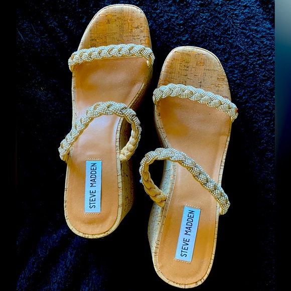 STEVE MADDEN - Worn ONCE! Comfy Rhinestone Wedges - Picture 2 of 2